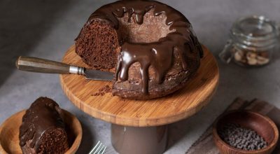 Bolo de iogurte com creme de avelã/ freepik / Bolo de iogurte com creme de avelã/ freepik